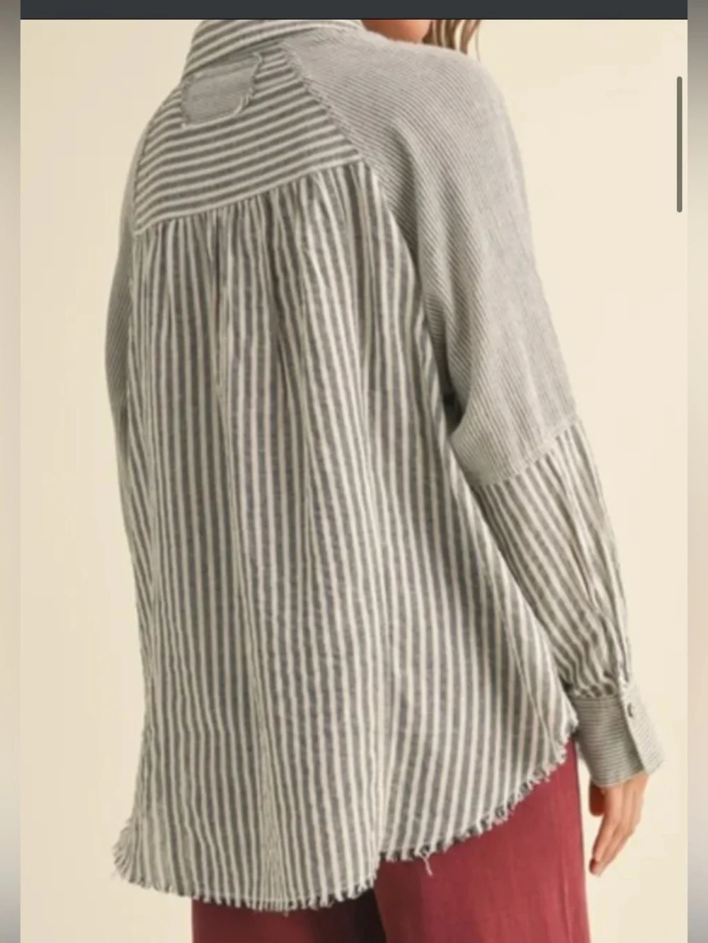 MIOU MUSE Women's Gray & White Striped Button-Down Shirt